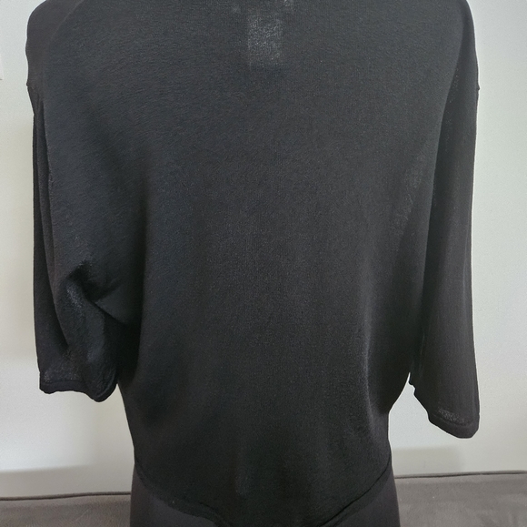 Light weight cropped sweater - Picture 4 of 5